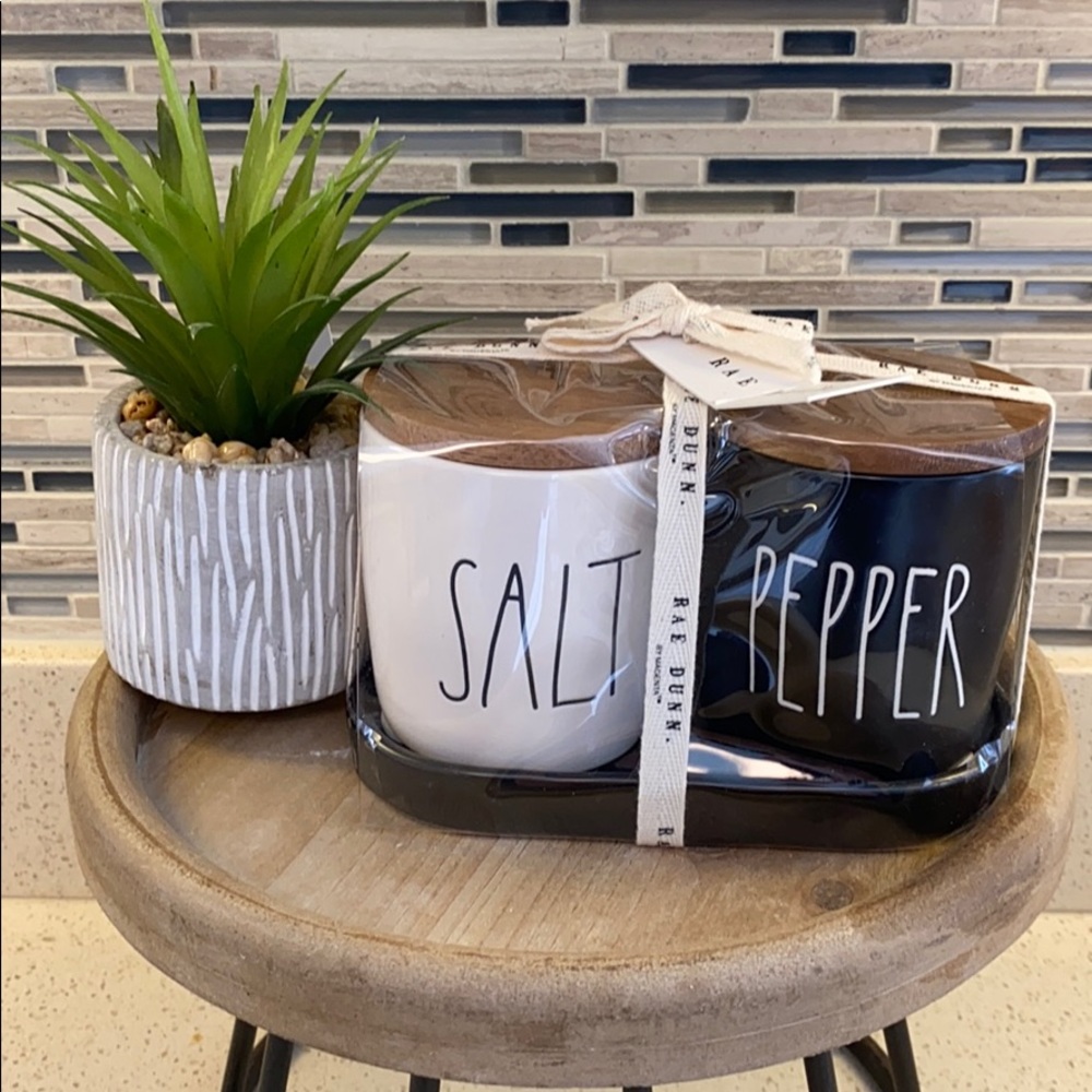 Rae dunn white salt black pepper cellar & tray